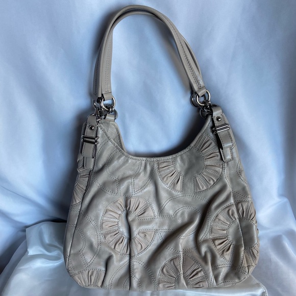 Large Coach leather shoulder bag - Picture 3 of 7